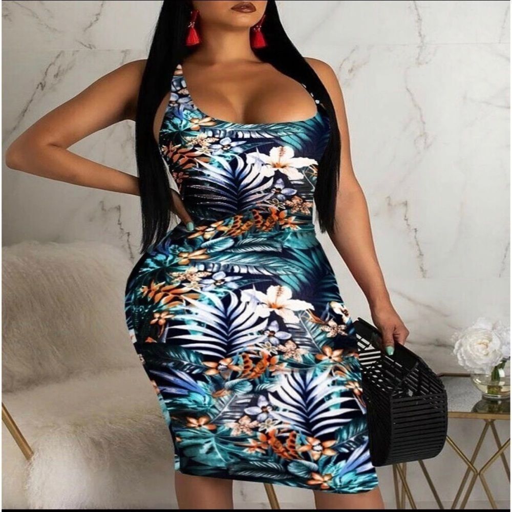 Sexy Sleeveless Floral Printed Evening Party Dress